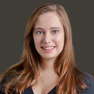 Manon - Prof d'économie - Courbevoie