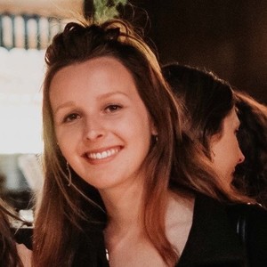Eléonore - Prof de français - Rhode-Saint-Genèse