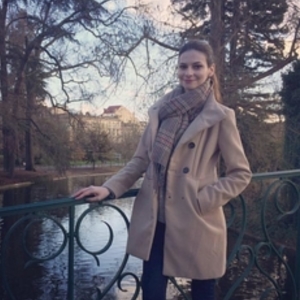 Manon - Prof d'anglais - Clermont