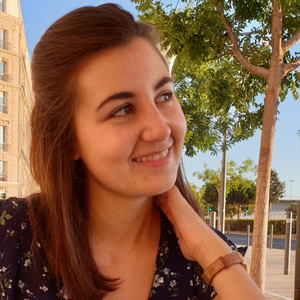 Julie - Prof d'espagnol - Marseille