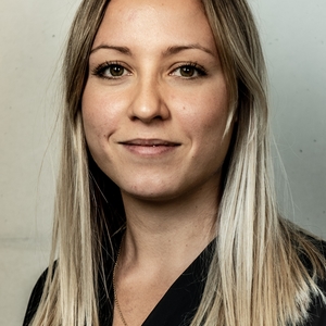 Vanessa - Prof de français - Les Loges-en-Josas