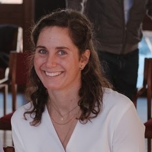 Manon - Prof de fle - français langue étrangère - La Celle-sous-Gouzon