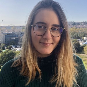 Victoria - Prof d'aide aux devoirs - Draguignan