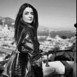 Claudia - Prof de marketing - Marseille