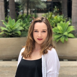 Flavie - Prof de communication digitale - Paris
