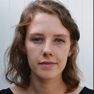 Nina - Prof de physique - chimie - La Madeleine