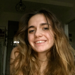 Charlotte - Prof d'aide aux devoirs - Metz