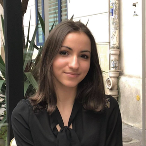 Violette - Prof de dessin - Paris