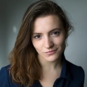 Laora - Prof de culture générale - Paris