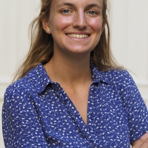 Constance - Prof de finance - Paris