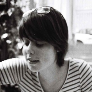 Fleur - Prof d'histoire - géo - Caen