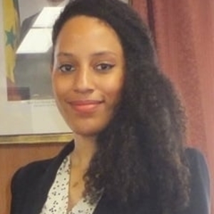 Aïda - Prof d'histoire - géo - Paris