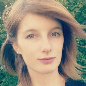 Flavie - Prof d'aide aux devoirs - Angers