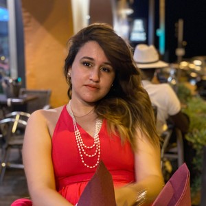 Amina - Prof de français - Paris 14e