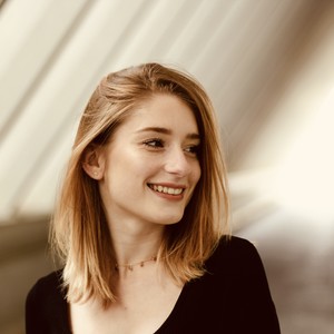 Charlotte - Prof d'anglais - Seraing