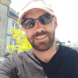 Mathieu - Prof de marketing - Brest
