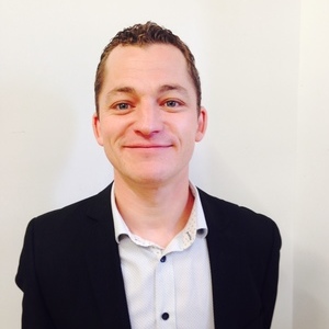 Julien - Prof de management et gestion d'entreprise - Duntzenheim