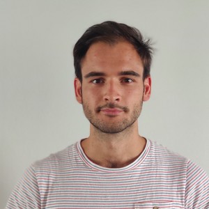 Simon - Prof d'initiation informatique - Paris