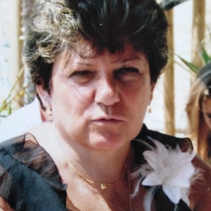 Claudie - Prof de français - Châteauroux-les-Alpes