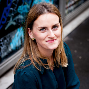 Manon - Prof de comptabilité - Paris