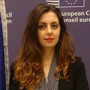Anissa - Prof d'histoire - Paris
