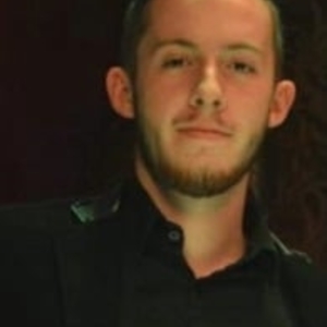 Evan - Prof d'économie - Paris