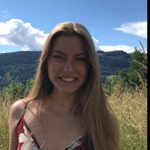 Taya - Prof d'anglais - Villeneuve-d'Ascq