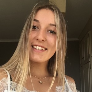 Ilona - Prof de maths - Lorient