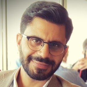 Khaled - Prof de physique - Buc