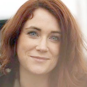 Chloé - Prof de droit constitutionnel - Paris