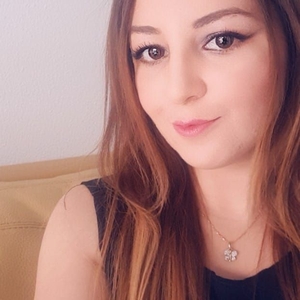Widad - Prof de maths - Belfort