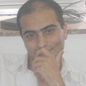 Omar - Prof d'initiation informatique - Orléans