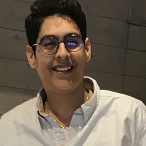 Charbel - Prof de biologie - Marseille