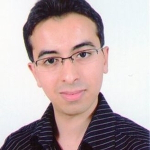 Omar - Prof de finance - Paris