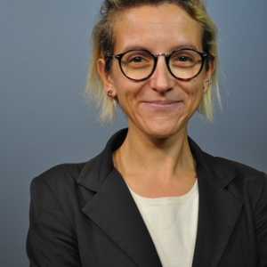 Sophie - Prof de droit constitutionnel - Grenoble