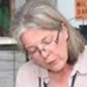 Clarisse - Prof d'aide à la rédaction de mémoires et thèses - Saint-Cyprien