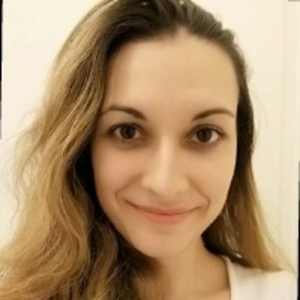 Emma - Prof de maths - Paris