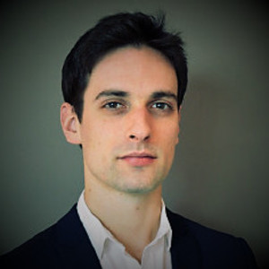 Pierre - Prof de droit - Metz