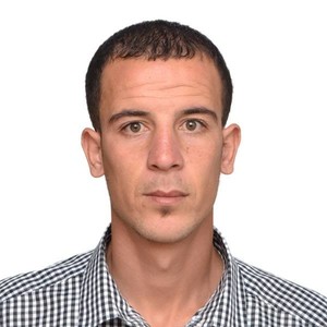 ABDELLATIF - Prof de maths - Paris