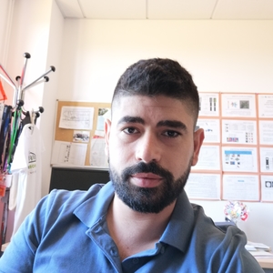 Ali - Prof de maths - Meyzieu