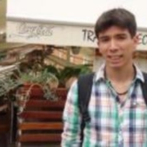 Julian - Prof de physique - Paris