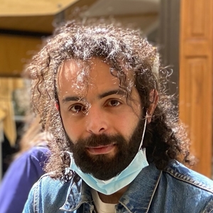 Eslam - Prof de maths - Paris