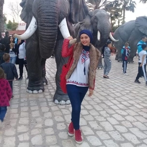 Sirine - Prof de maths - Villejuif