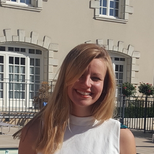 Maelenn - Prof de droit civil - Montreuil-Bellay