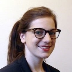 Fabiola - Prof d'histoire - Paris