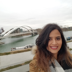 Soukaina - Prof d'anglais - Tours