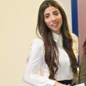 Vanessa - Prof de biologie - Suresnes