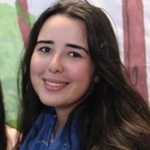 Oumayma - Prof de maths - Paris