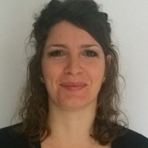 Julia - Prof de droit - Tourcoing