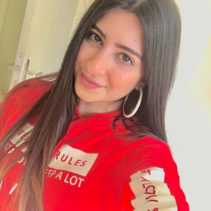 Rania - Prof de maths - Lille